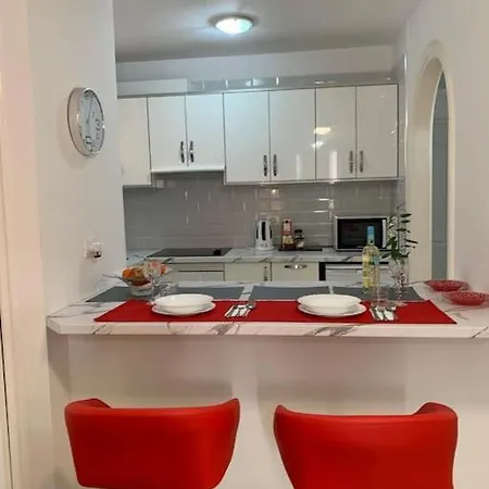 Appartement Cristi Heights *
