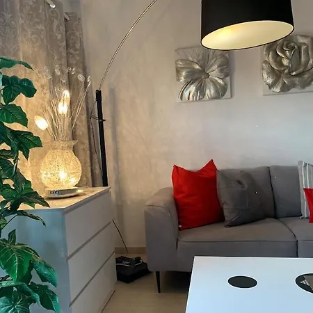 Cristi Heights Apartamento